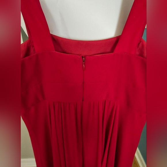 Red Prom Dress David's Bridal size 8 - Picture 6 of 12